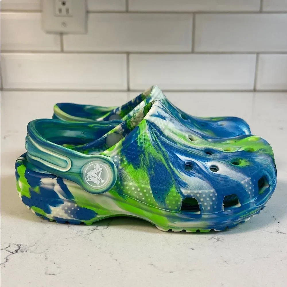 Crocs Kids Classic Glow-in-the-Dark Marbled Clogs 